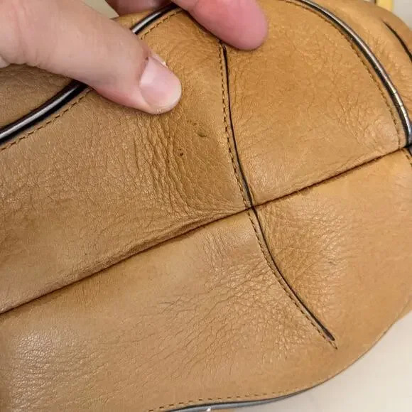 B Makowsky Leather Shoulder Bag Tan Slouchy Hobo Purse Soft Pebbled Satchel - Picture 6 of 9